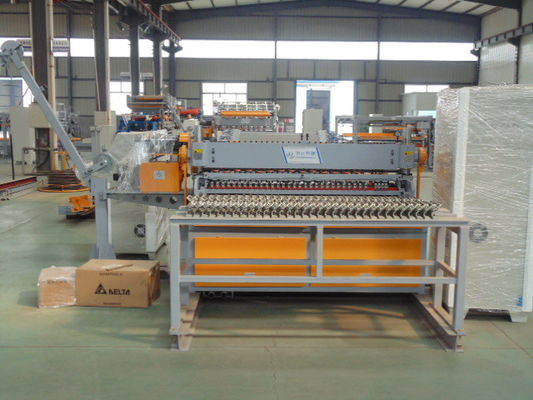 Komplettes 2-3.5mm Huhn Mesh Making Machine Microcomputer Control