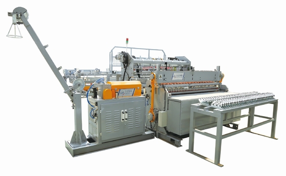 Plc-Steuerschweißung Mesh Manufacturing Machine High Speed für Hühnerkäfig
